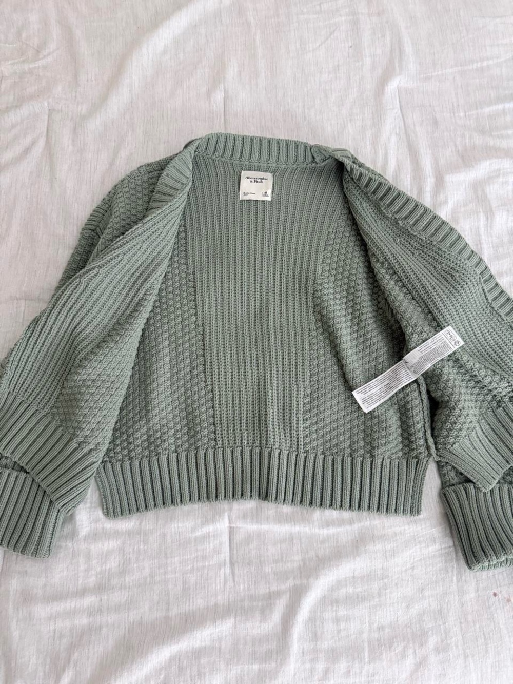 A&F Cotton Blend Seed Stitch Cardigan in Green - Medium - Picture 5 of 8
